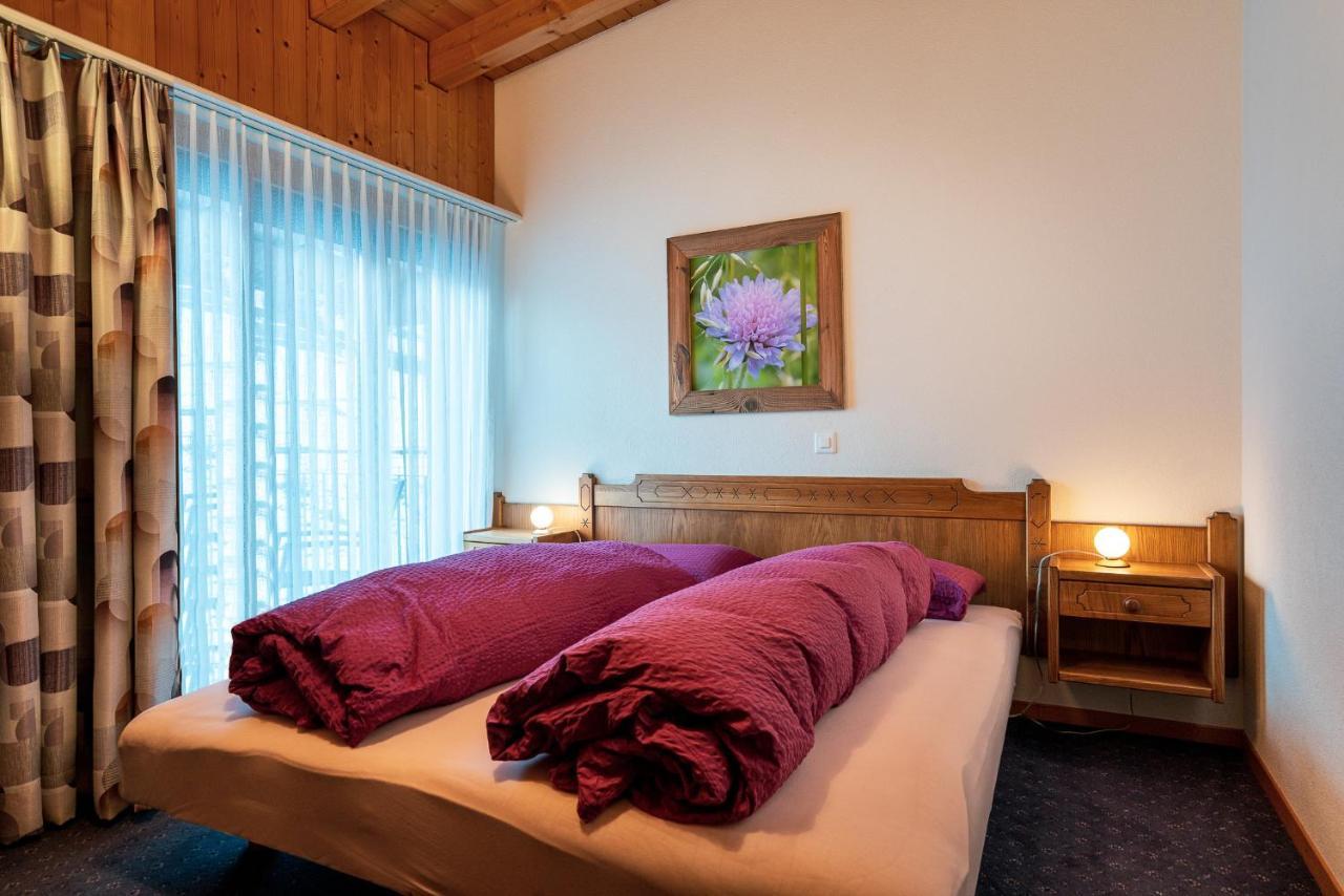 Kulinarik & Geniesser Hotel Strauss Fiesch Bagian luar foto