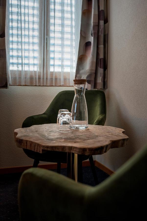 Kulinarik & Geniesser Hotel Strauss Fiesch Bagian luar foto